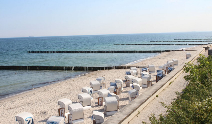 Blick nach Warnemünde