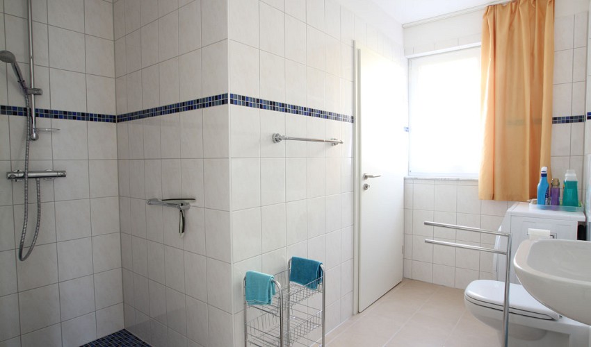 barrierefreies Bad im EG