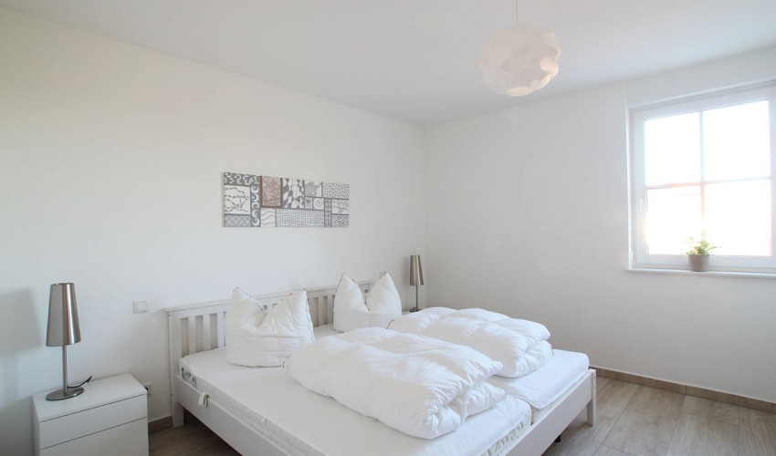 1. Schlafzimmer im EG