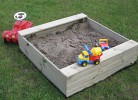 Sandkiste im Garten