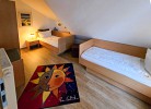 Schlafzimmer mit Einzelbetten