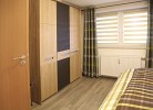 Schlafzimmer mit KLeiderschrank