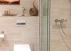 Dusche und WC