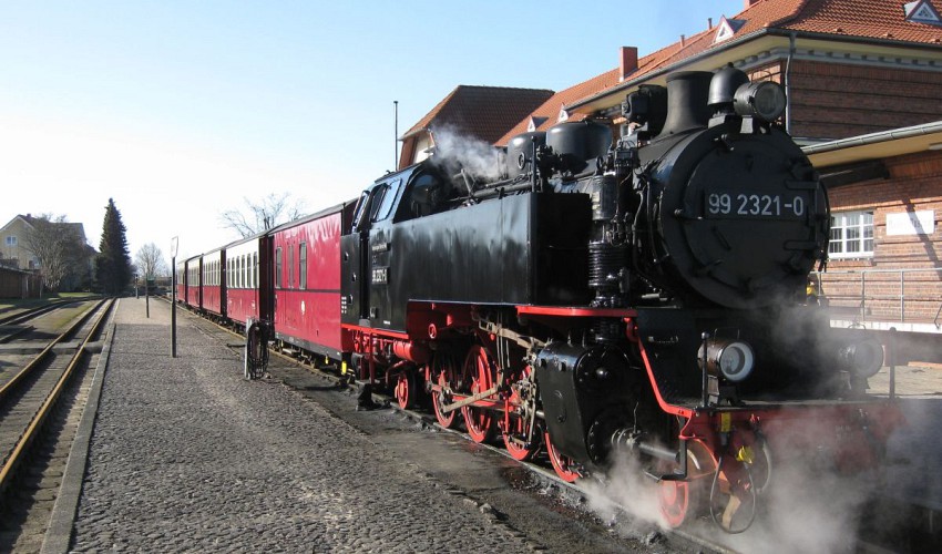die historische Dampfeisenbahn 