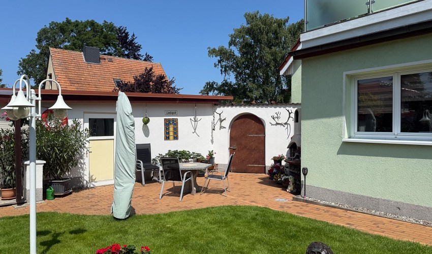 Grundstückseingang von Innen