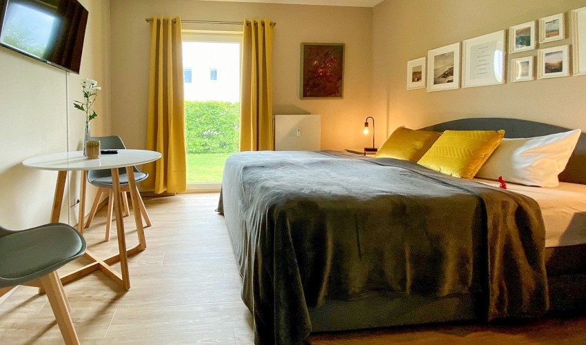Schlafzimmer 2
