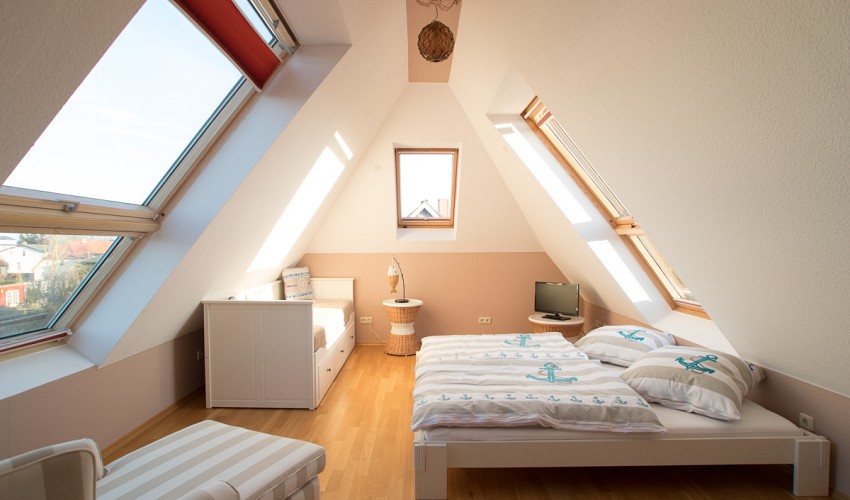 3. Schlafzimmer im Spitzboden