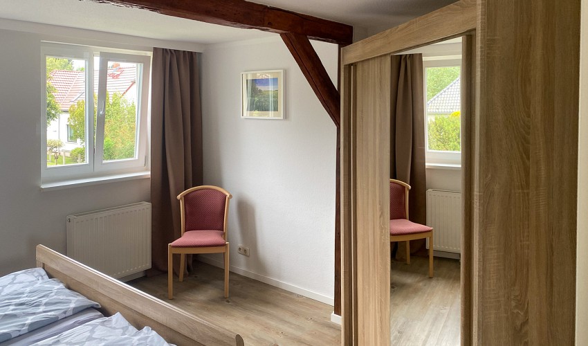 Schlafzimmer 2