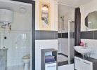 Dusche und WC