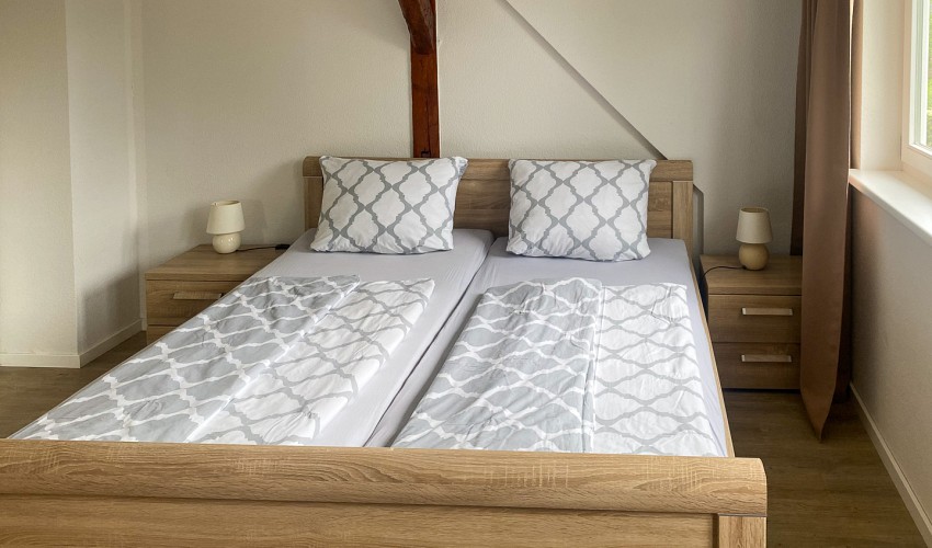 Schlafzimmer 2